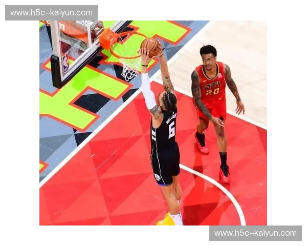 绝杀与反绝杀:球场上的心跳与智慧的博弈